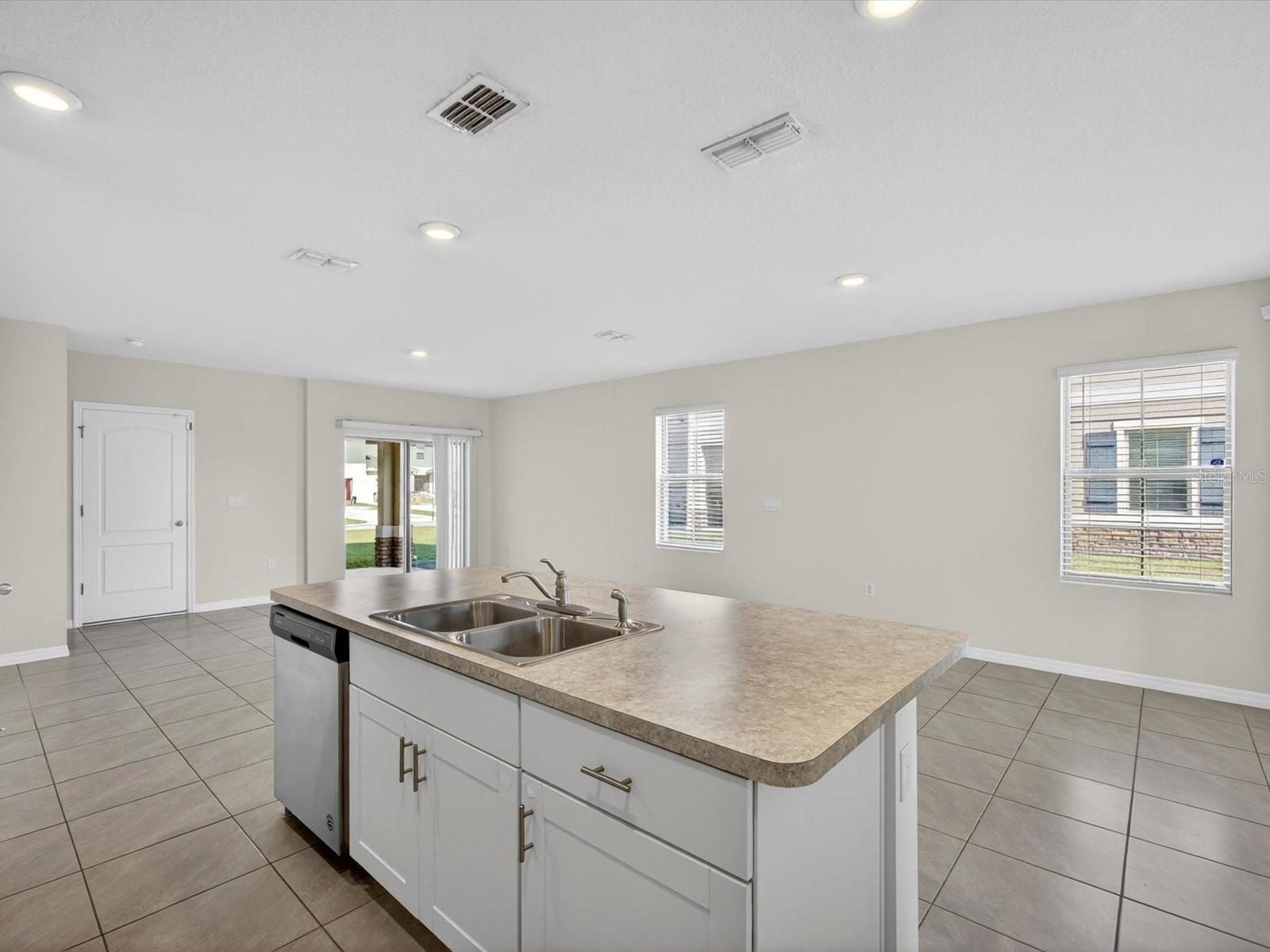 Image 8 of 26 For 1797 Red Canyon Drive