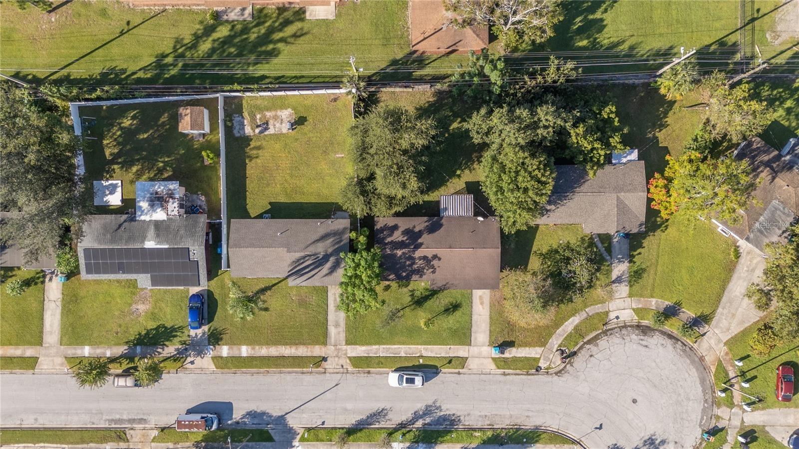 Image 23 of 26 For 4605 Elmira Place