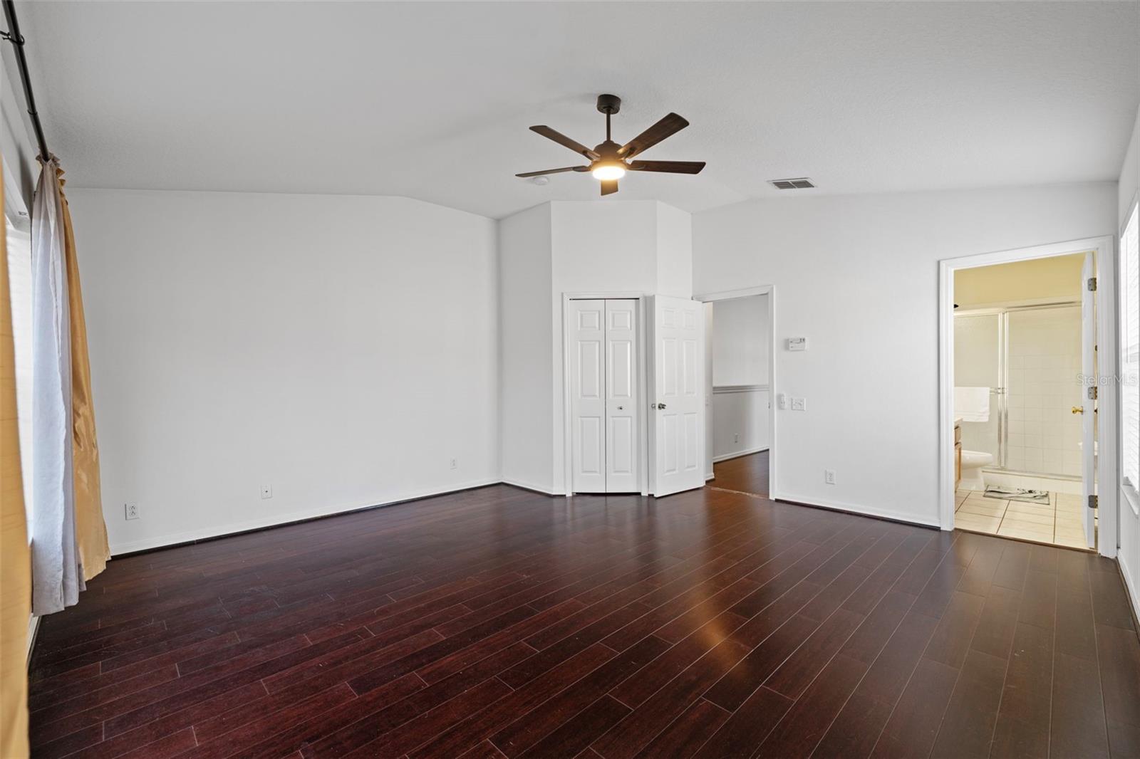 Image 22 of 37 For 4121 Key Thatch Drive