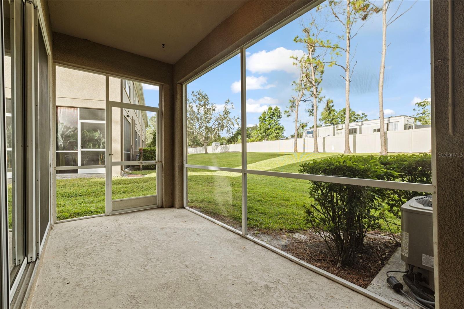 Image 33 of 37 For 4121 Key Thatch Drive