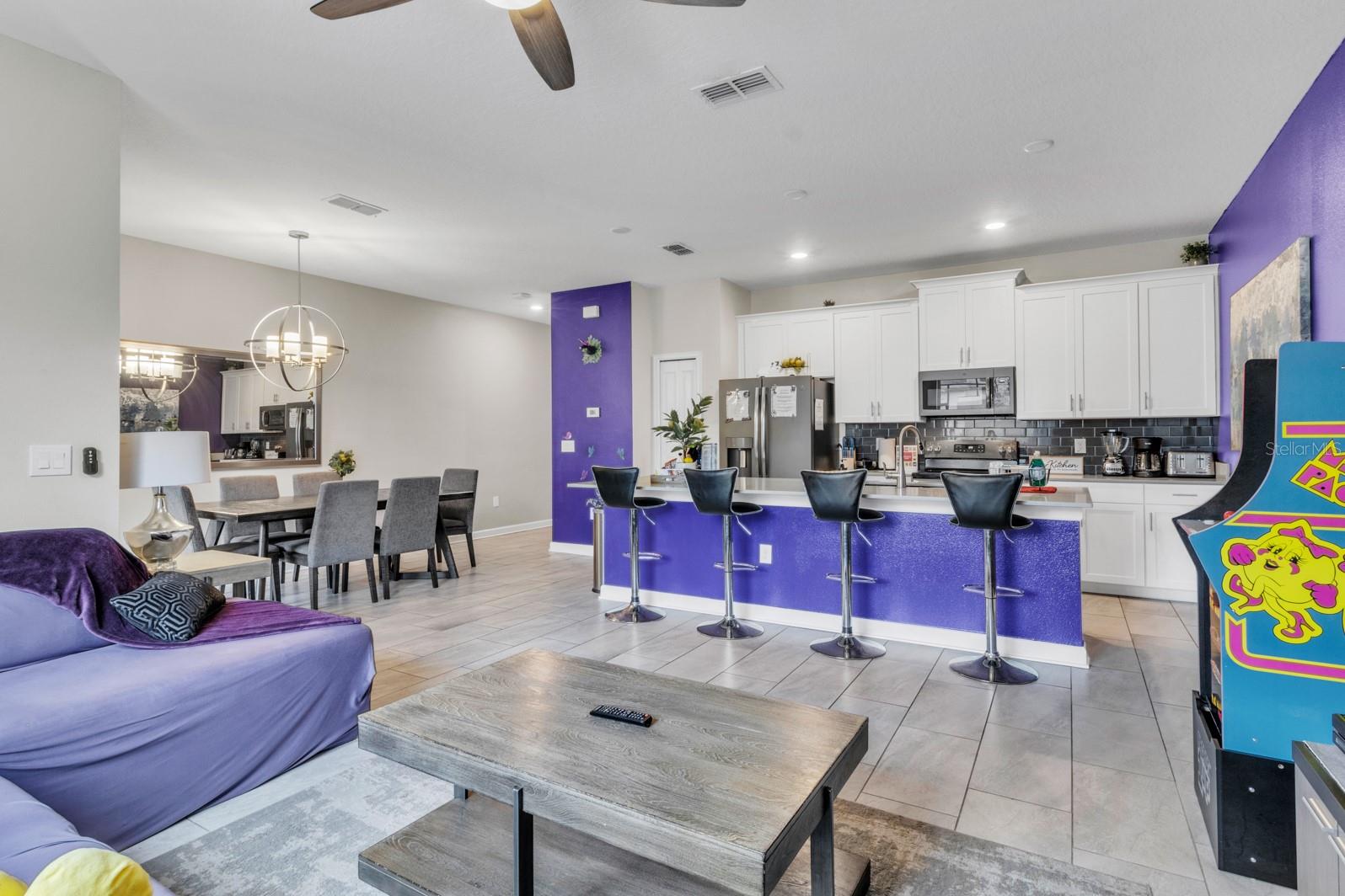 Image 9 of 28 For 4815 Love Storey Lane