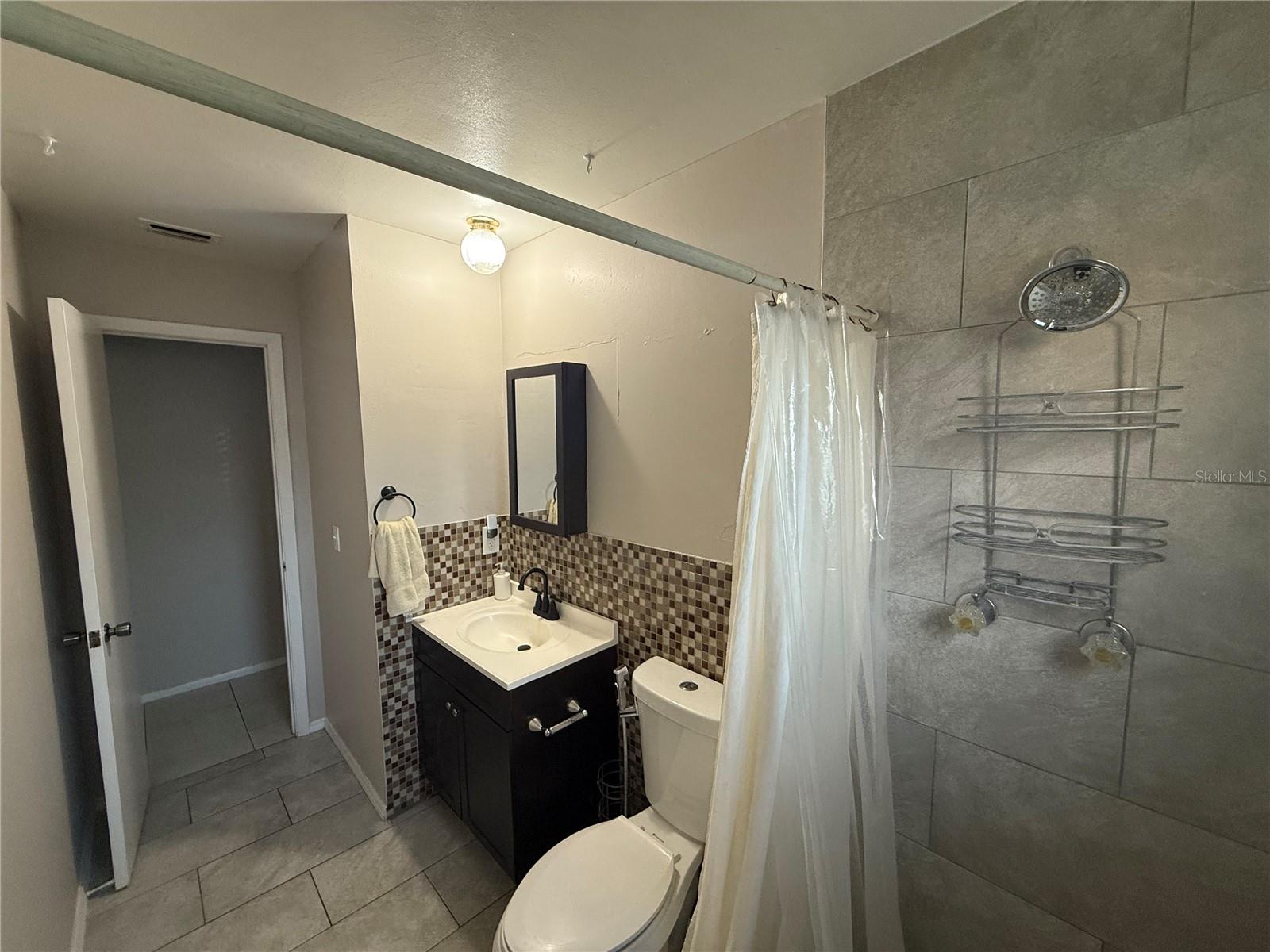 Image 12 of 15 For 10174 Mason Dixon Circle