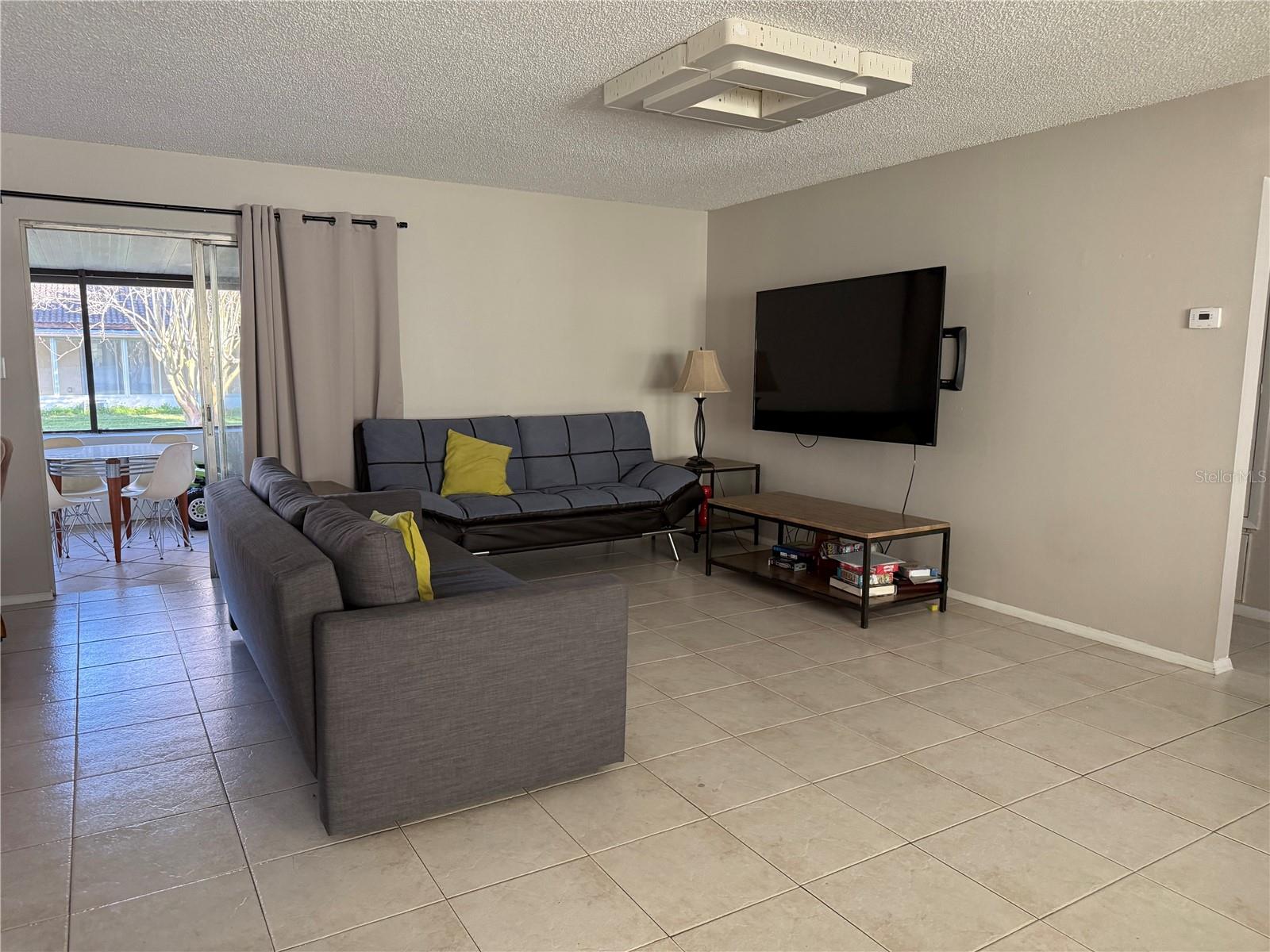 Image 5 of 15 For 10174 Mason Dixon Circle