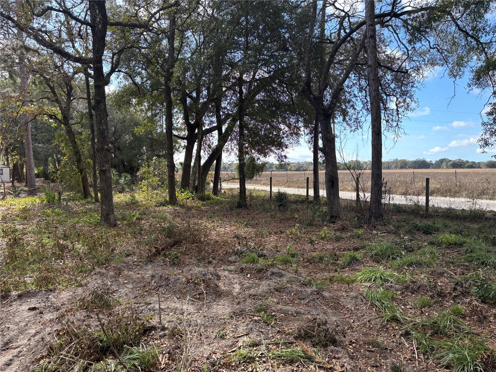 Image 3 of 12 For 31 190th Avenue