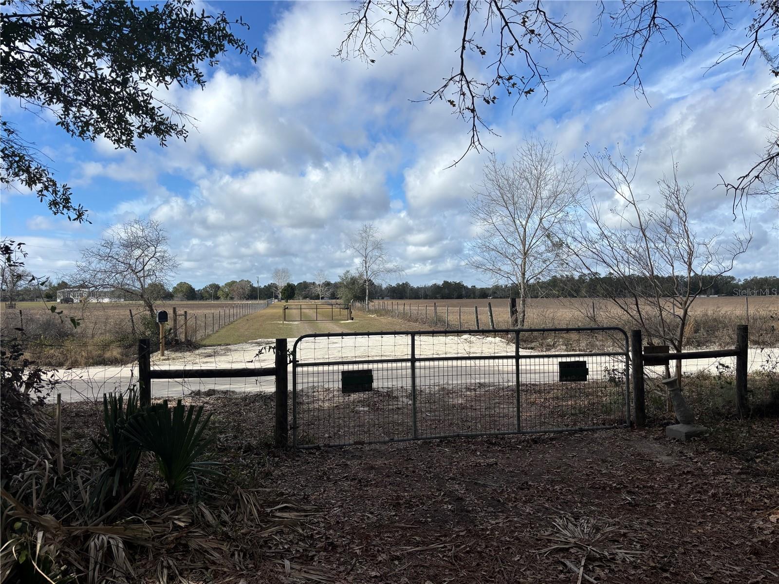 Image 4 of 12 For 31 190th Avenue