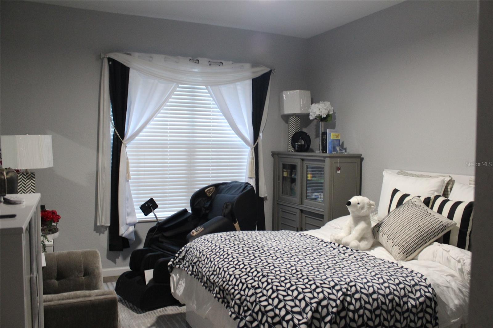 Image 21 of 39 For 3051 Greystone Loop 106