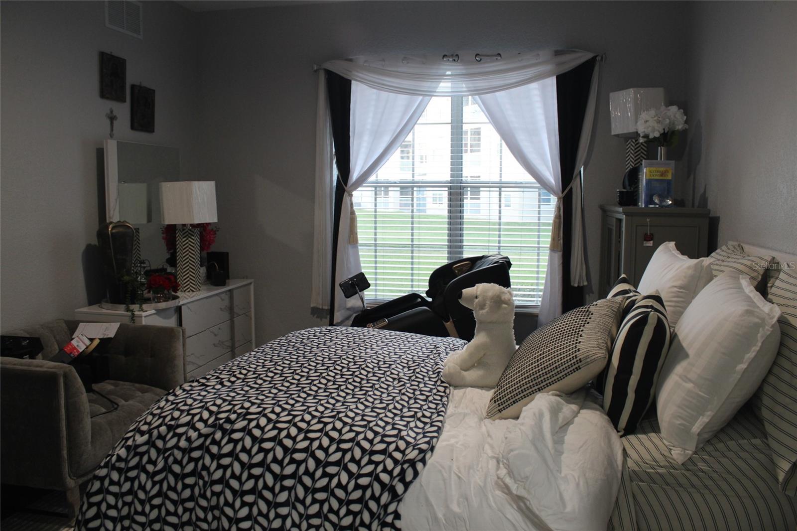 Image 25 of 39 For 3051 Greystone Loop 106