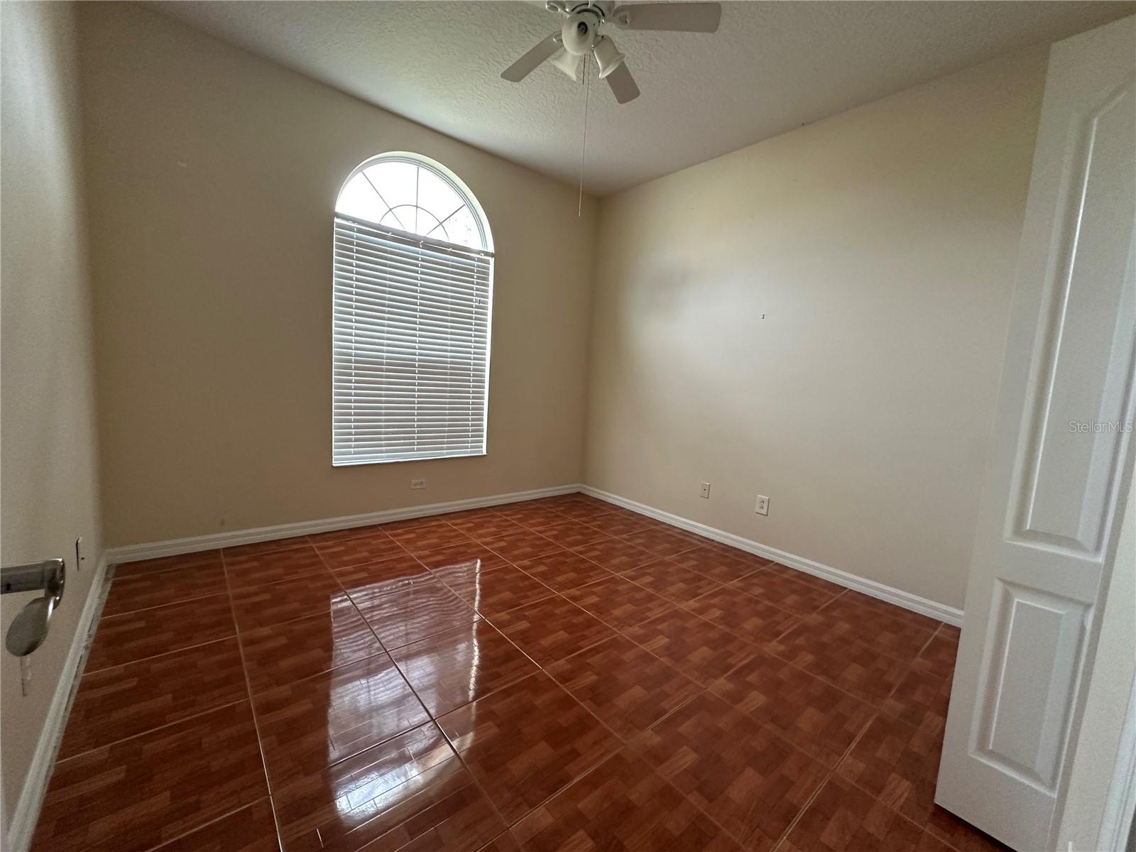 Image 17 of 28 For 2246 Mountleigh Trail