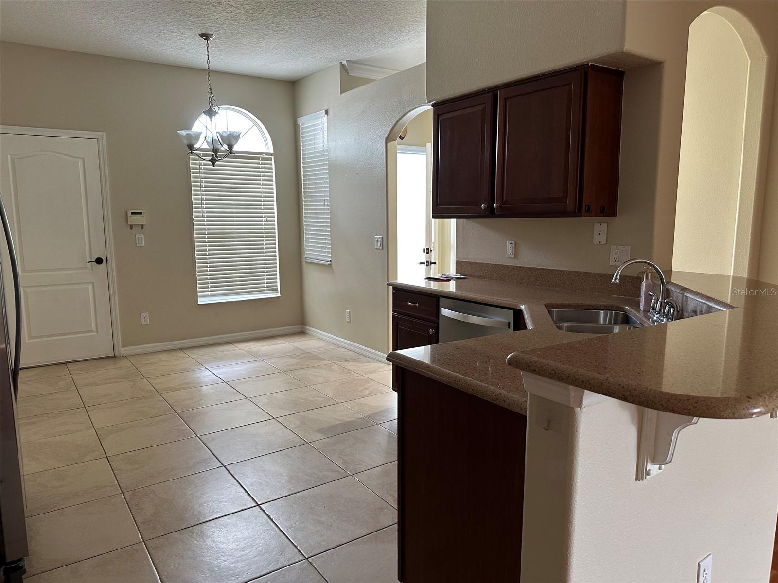 Image 7 of 28 For 2246 Mountleigh Trail