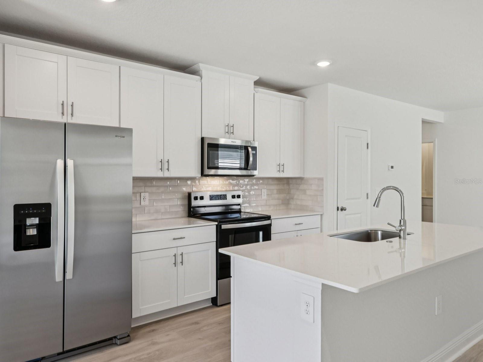 Image 3 of 31 For 803 Sunshower Drive
