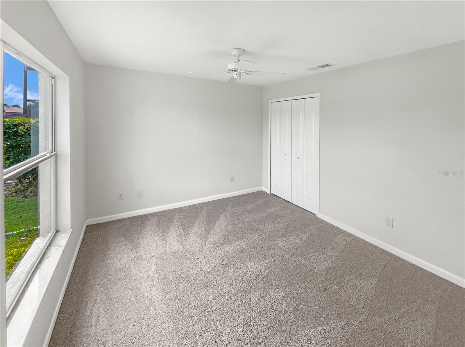 Image 34 of 37 For 725 Forestgreen Court