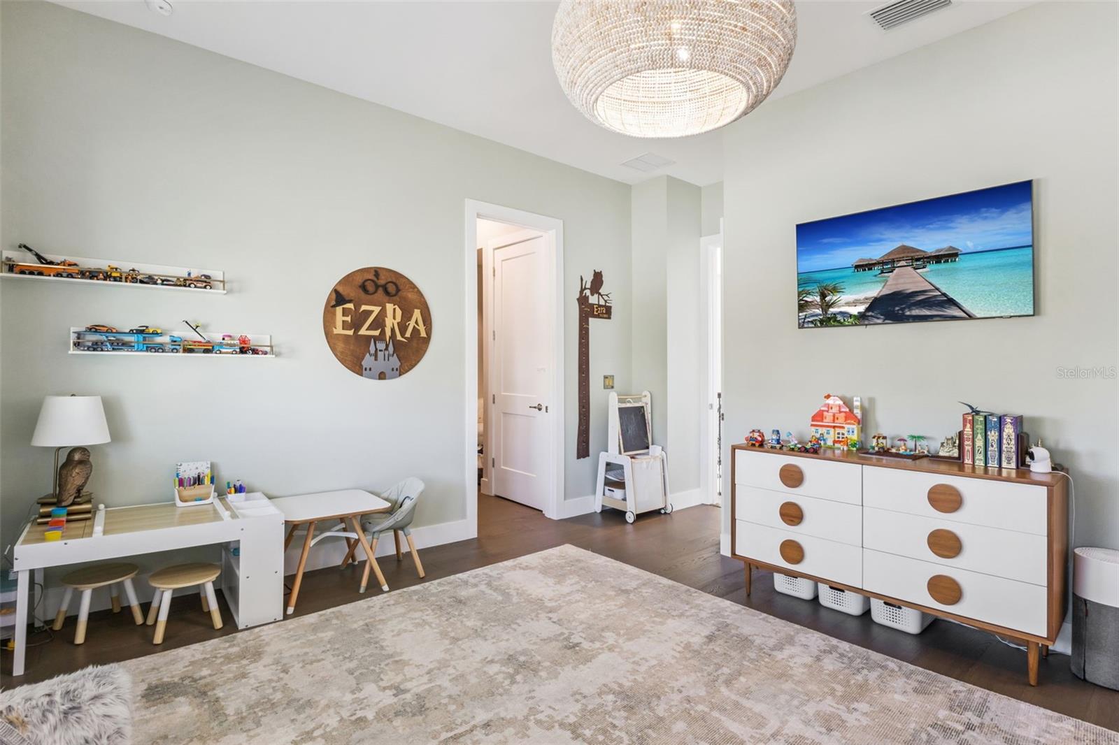 Image 23 of 50 For 16030 Vetta Drive