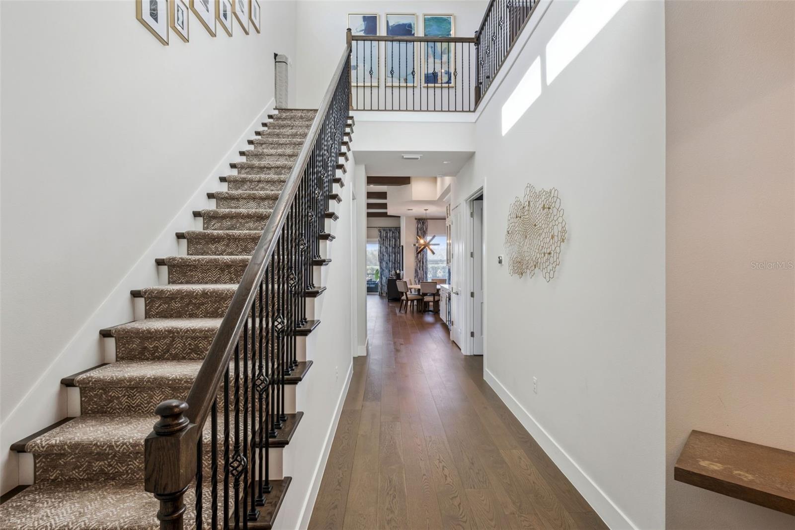 Image 3 of 50 For 16030 Vetta Drive