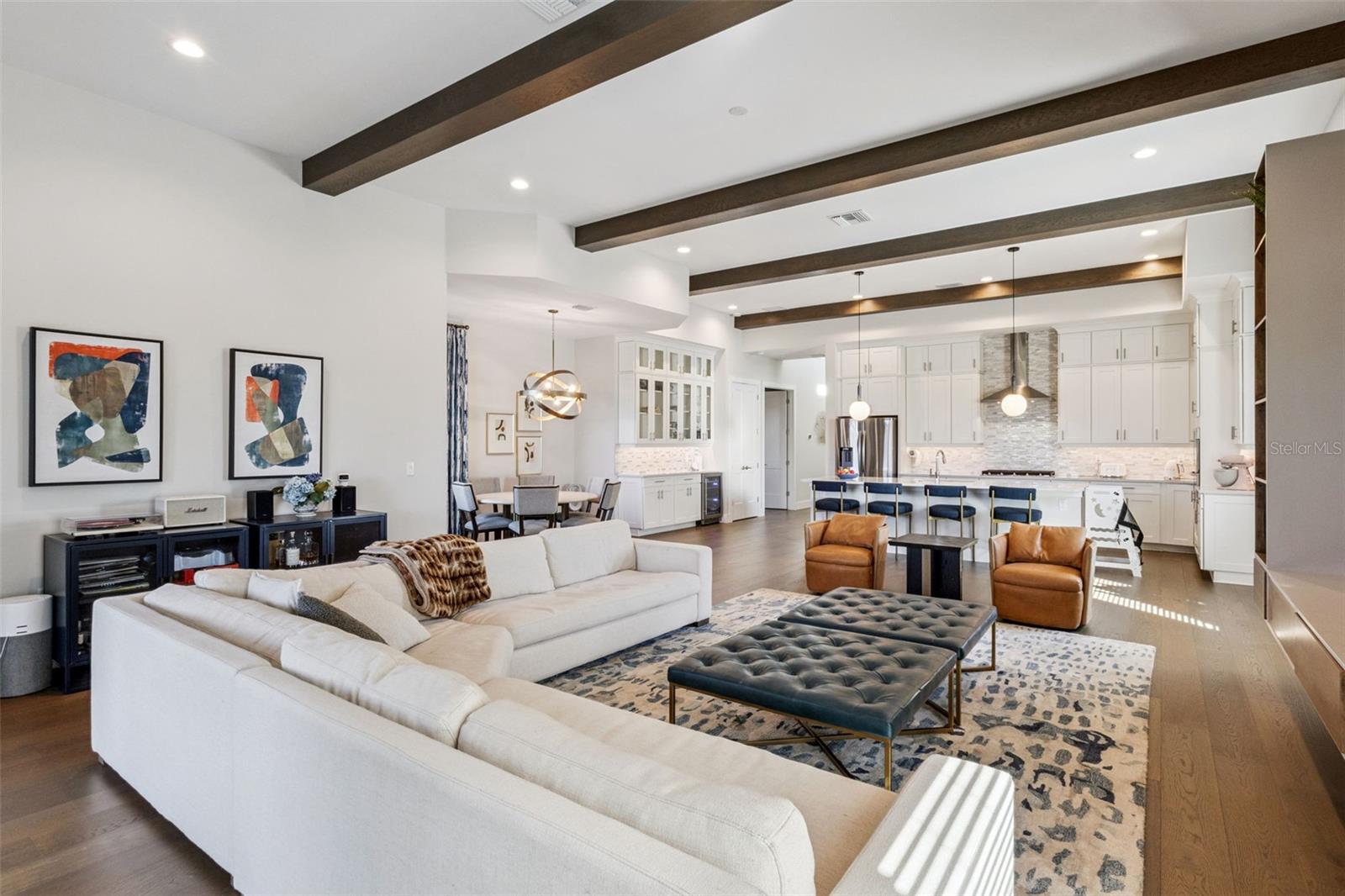 Image 7 of 50 For 16030 Vetta Drive