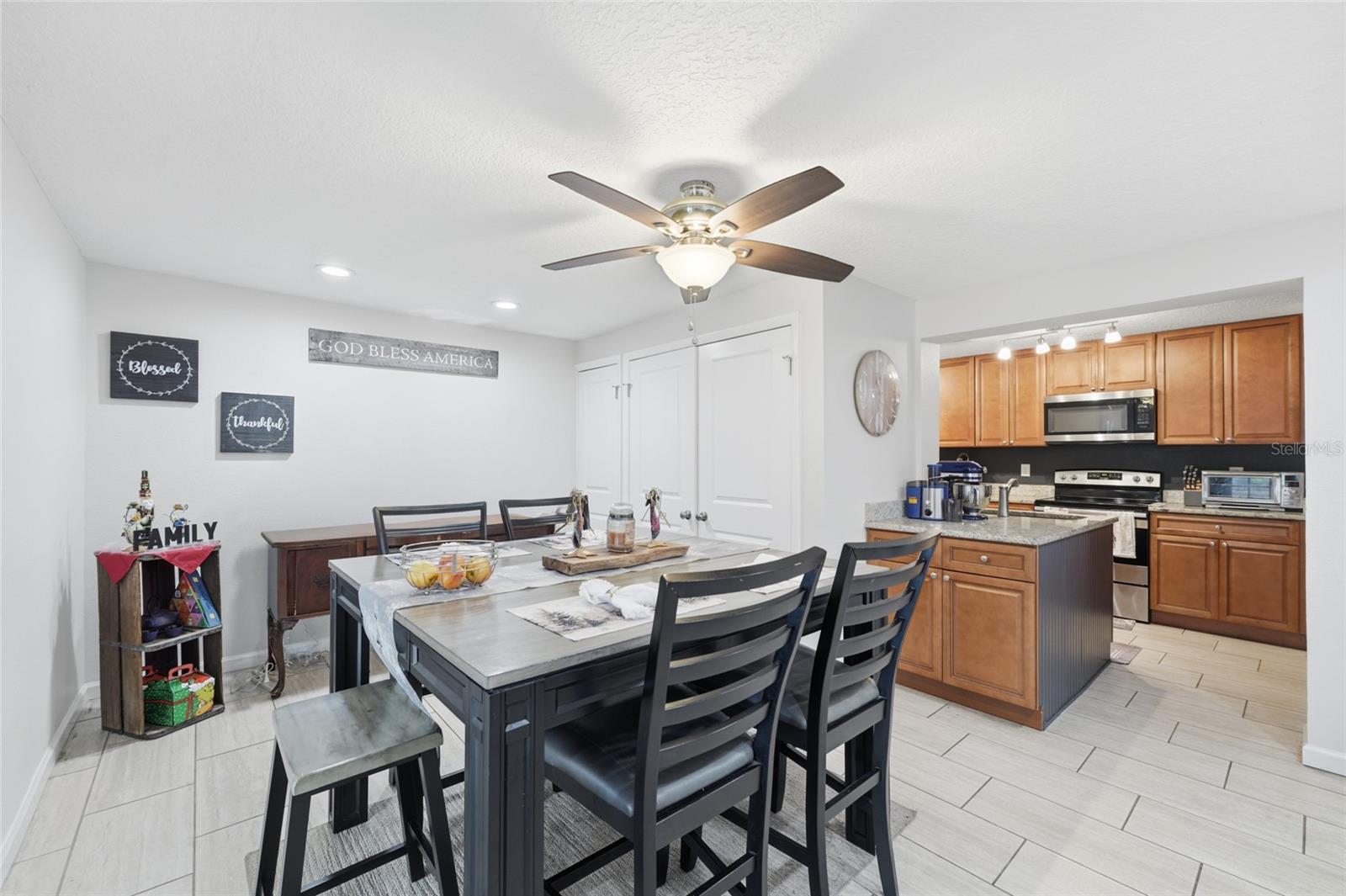 Image 13 of 27 For 2455 Kimberly Drive