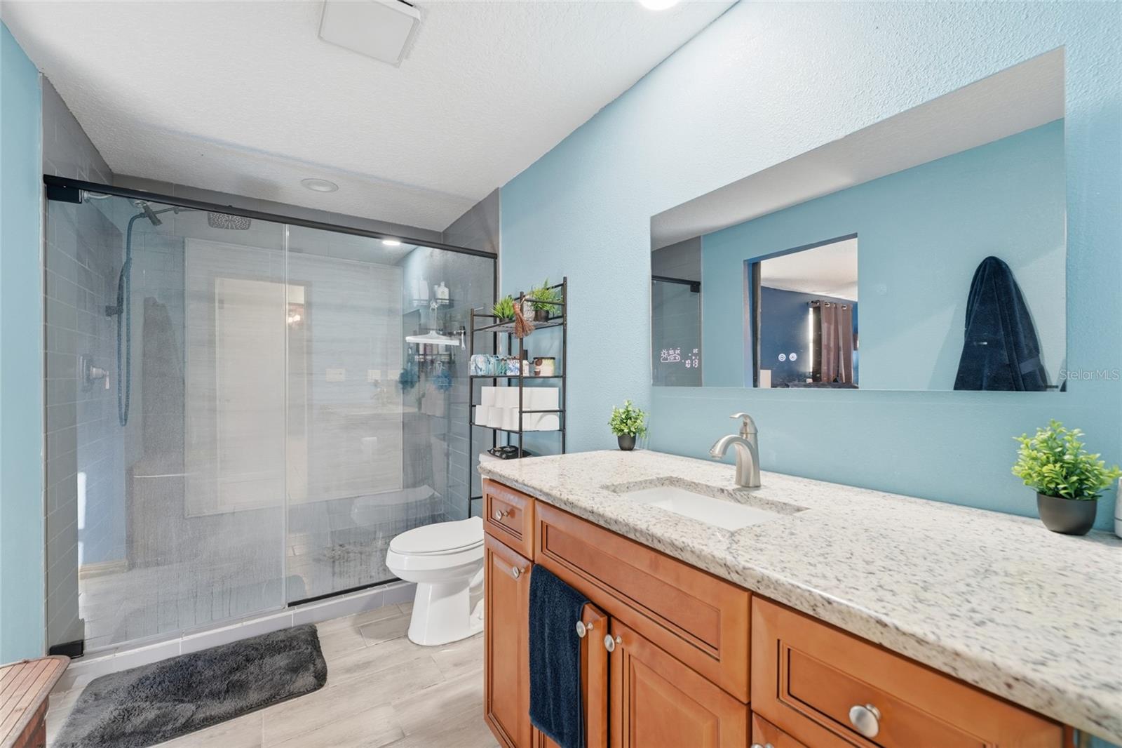 Image 17 of 27 For 2455 Kimberly Drive