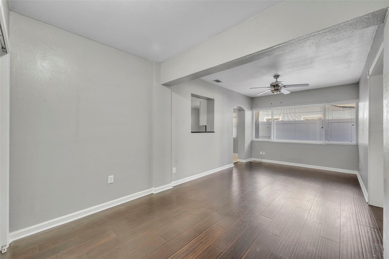 Image 16 of 31 For 1811 Park Lake Street