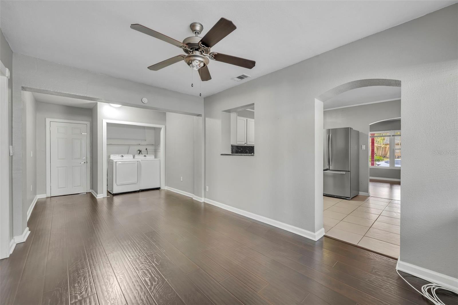 Image 17 of 31 For 1811 Park Lake Street