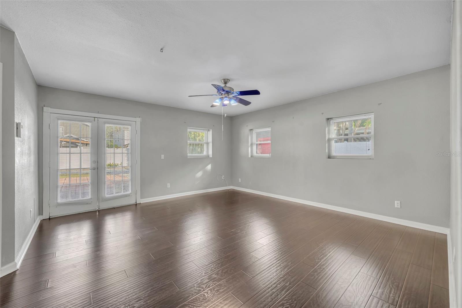 Image 19 of 31 For 1811 Park Lake Street