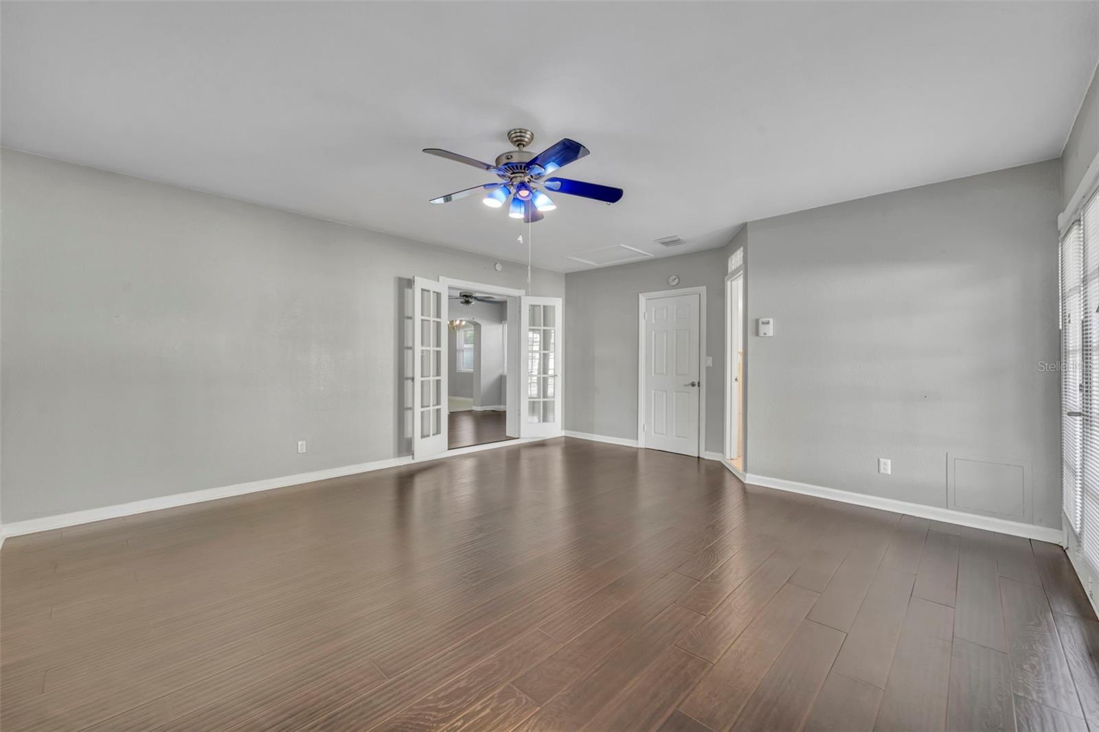 Image 21 of 31 For 1811 Park Lake Street