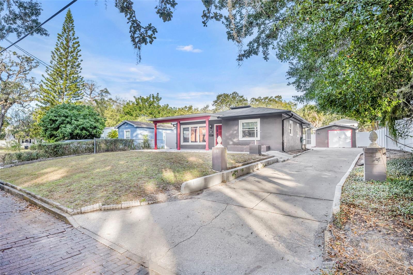 Image 26 of 31 For 1811 Park Lake Street