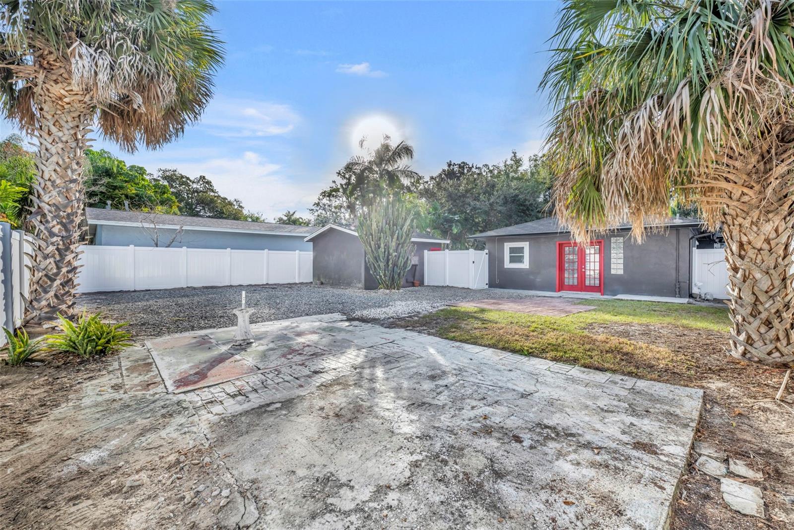 Image 29 of 31 For 1811 Park Lake Street