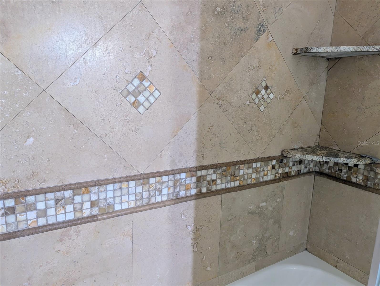 Image 30 of 47 For 6017 Westgate Drive 911