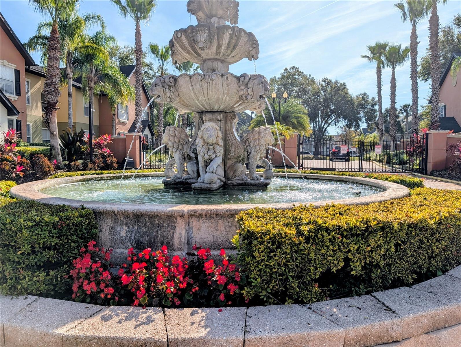 Image 37 of 47 For 6017 Westgate Drive 911