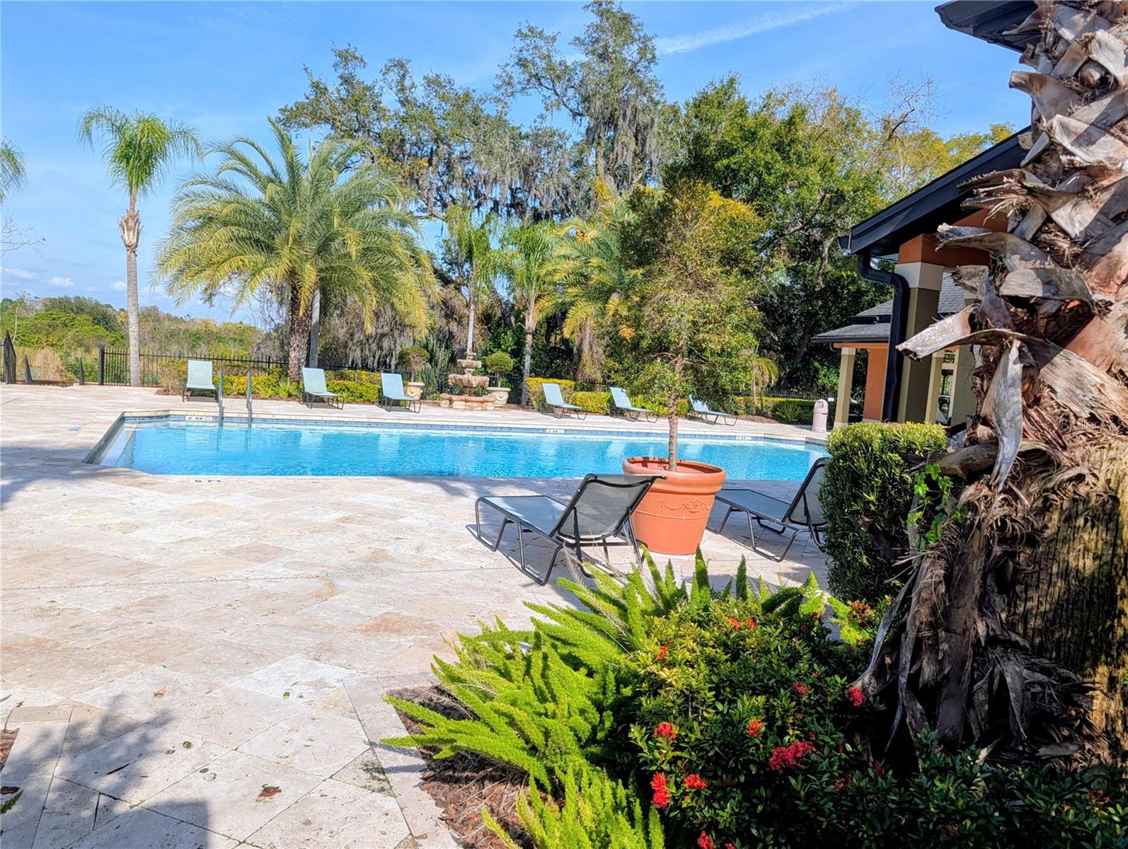 Image 43 of 47 For 6017 Westgate Drive 911