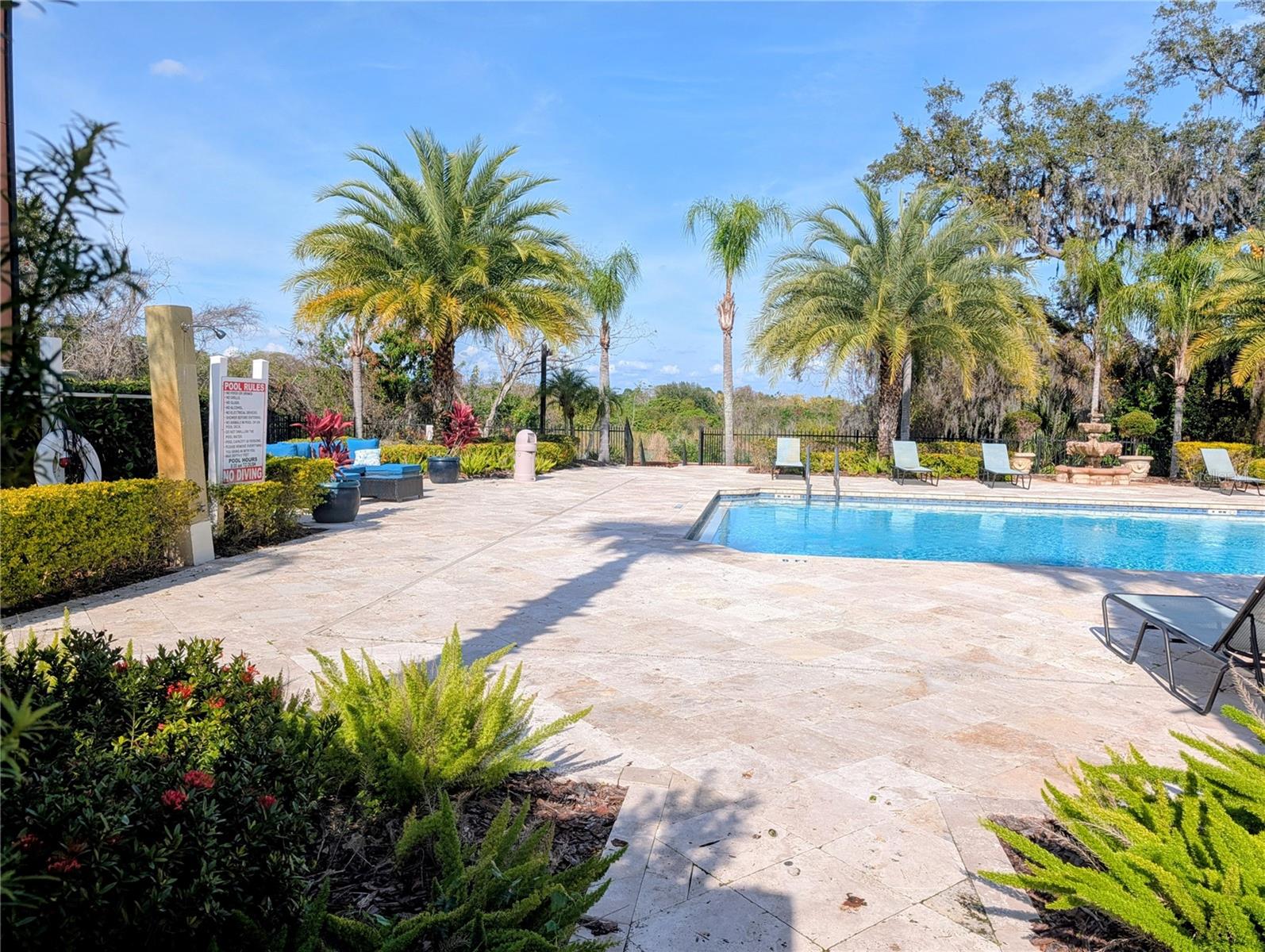 Image 44 of 47 For 6017 Westgate Drive 911