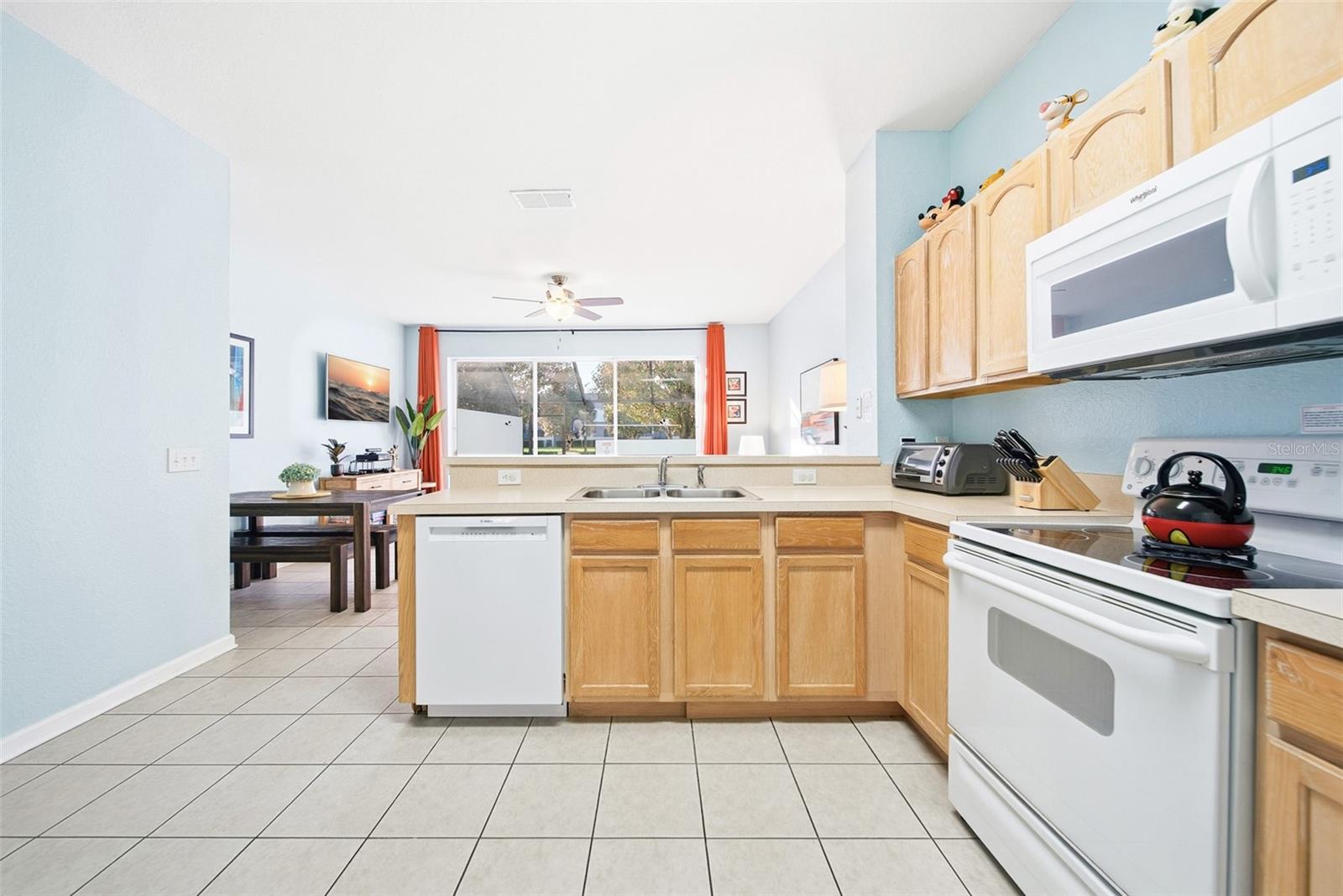 Image 8 of 26 For 2546 Maneshaw Lane