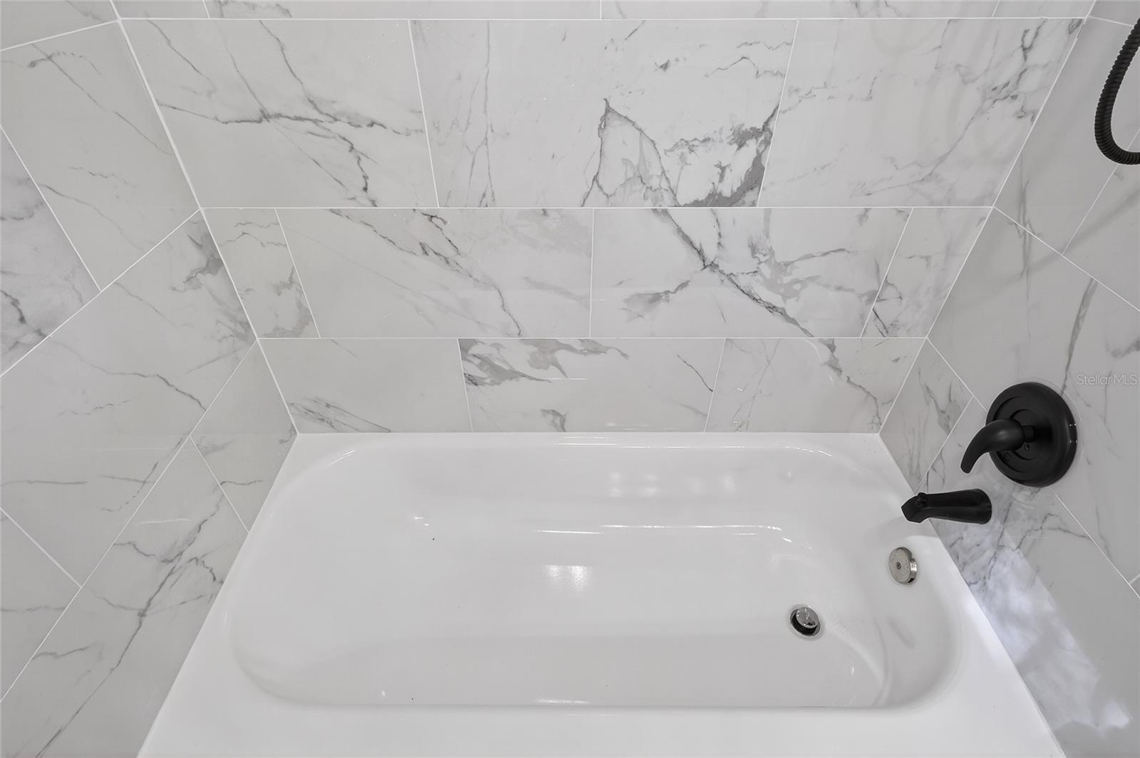 Image 23 of 47 For 303 Fountain Street