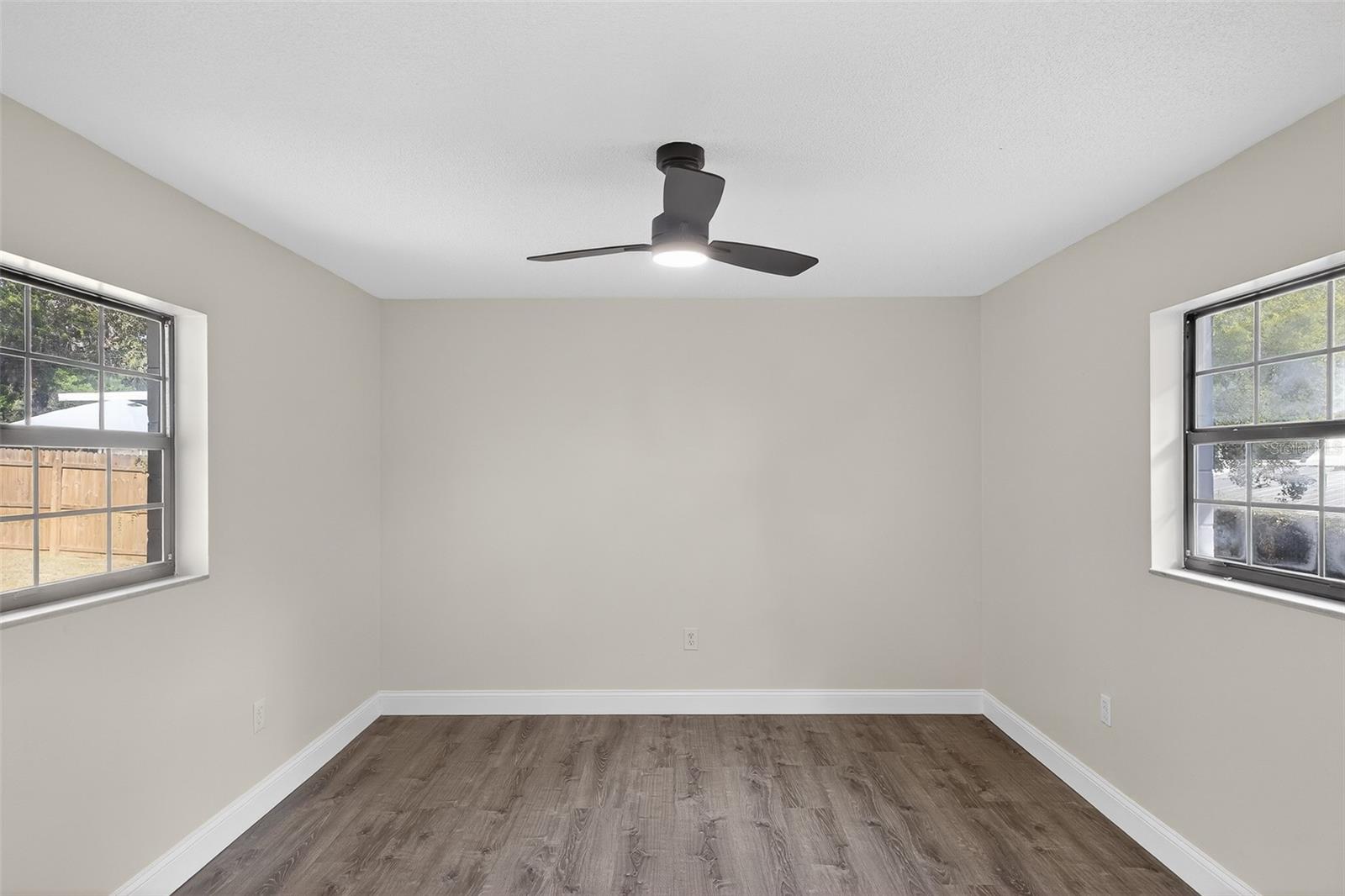 Image 27 of 47 For 303 Fountain Street