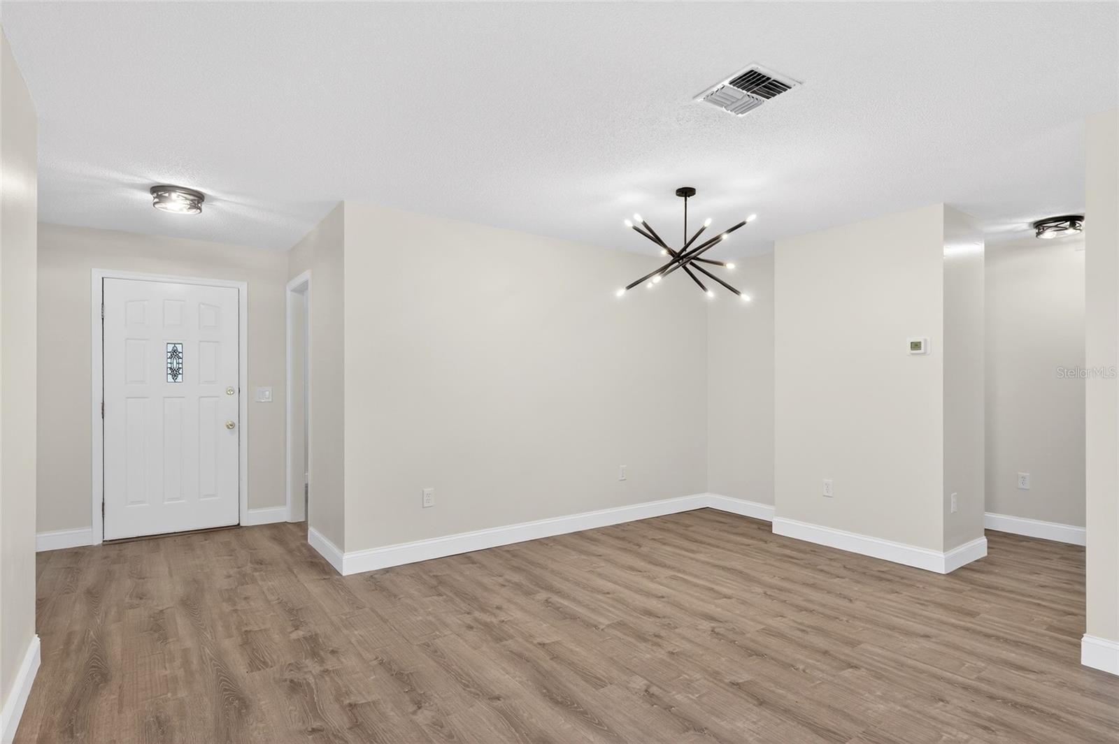 Image 5 of 47 For 303 Fountain Street