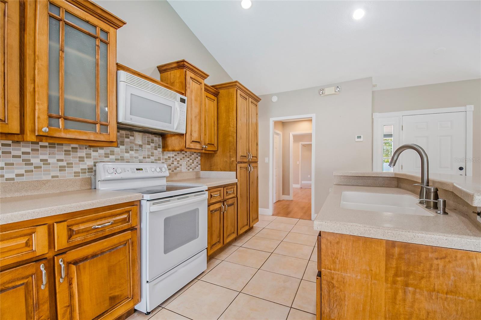 Image 3 of 43 For 1503 Lund Avenue