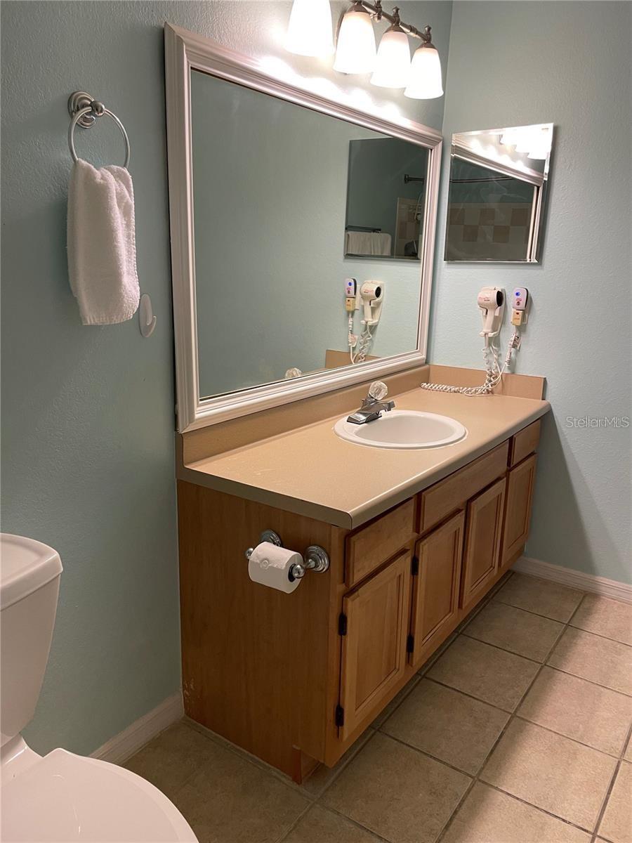 Image 15 of 33 For 3007 Bonfire Beach Drive 101