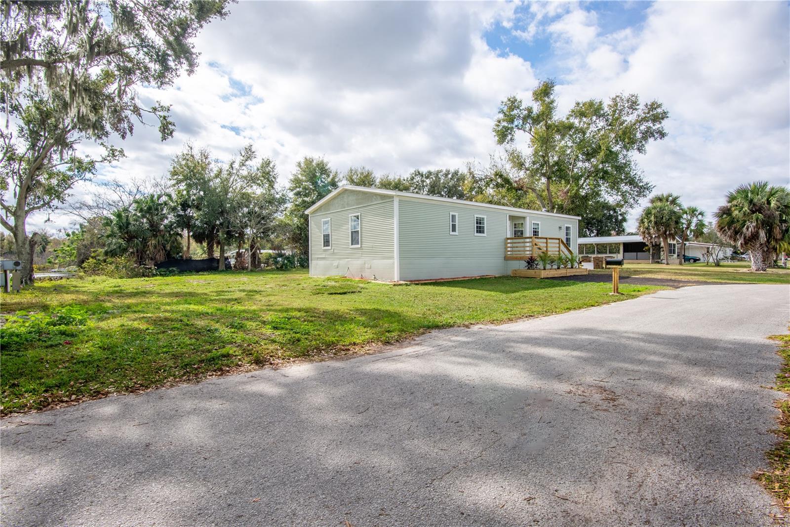 Image 2 of 29 For 17510 Rain Tree Court