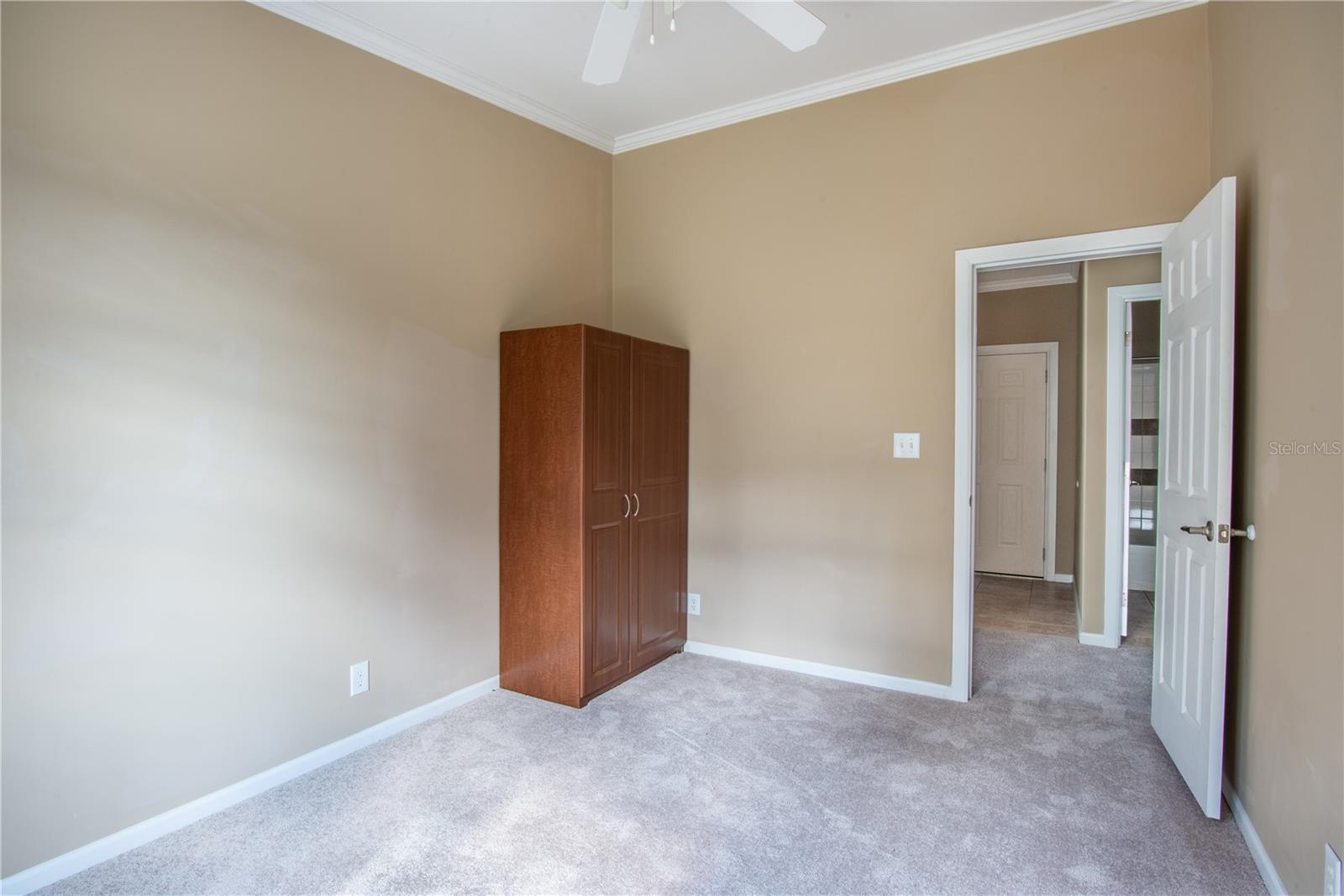 Image 22 of 29 For 17510 Rain Tree Court