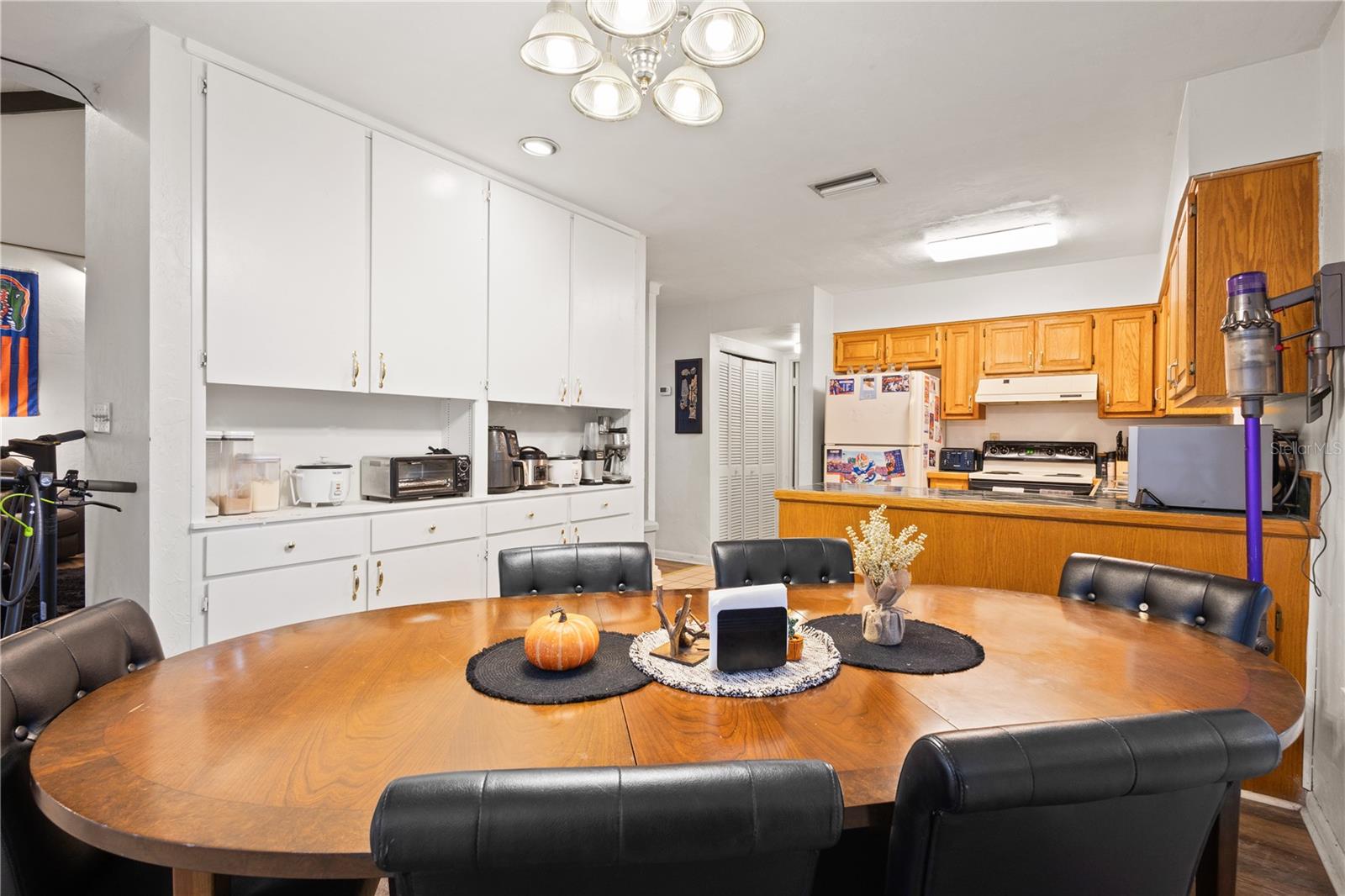 Image 20 of 48 For 20 24th Street