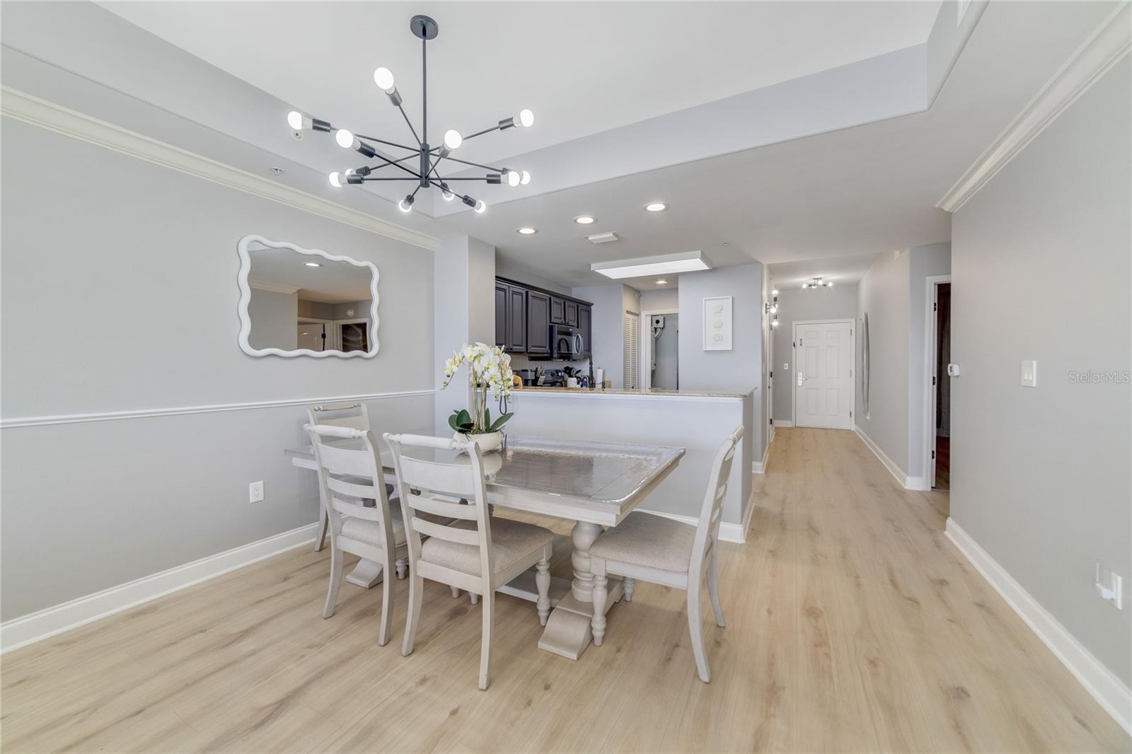 Image 13 of 37 For 13427 Blue Heron Beach Drive 1805