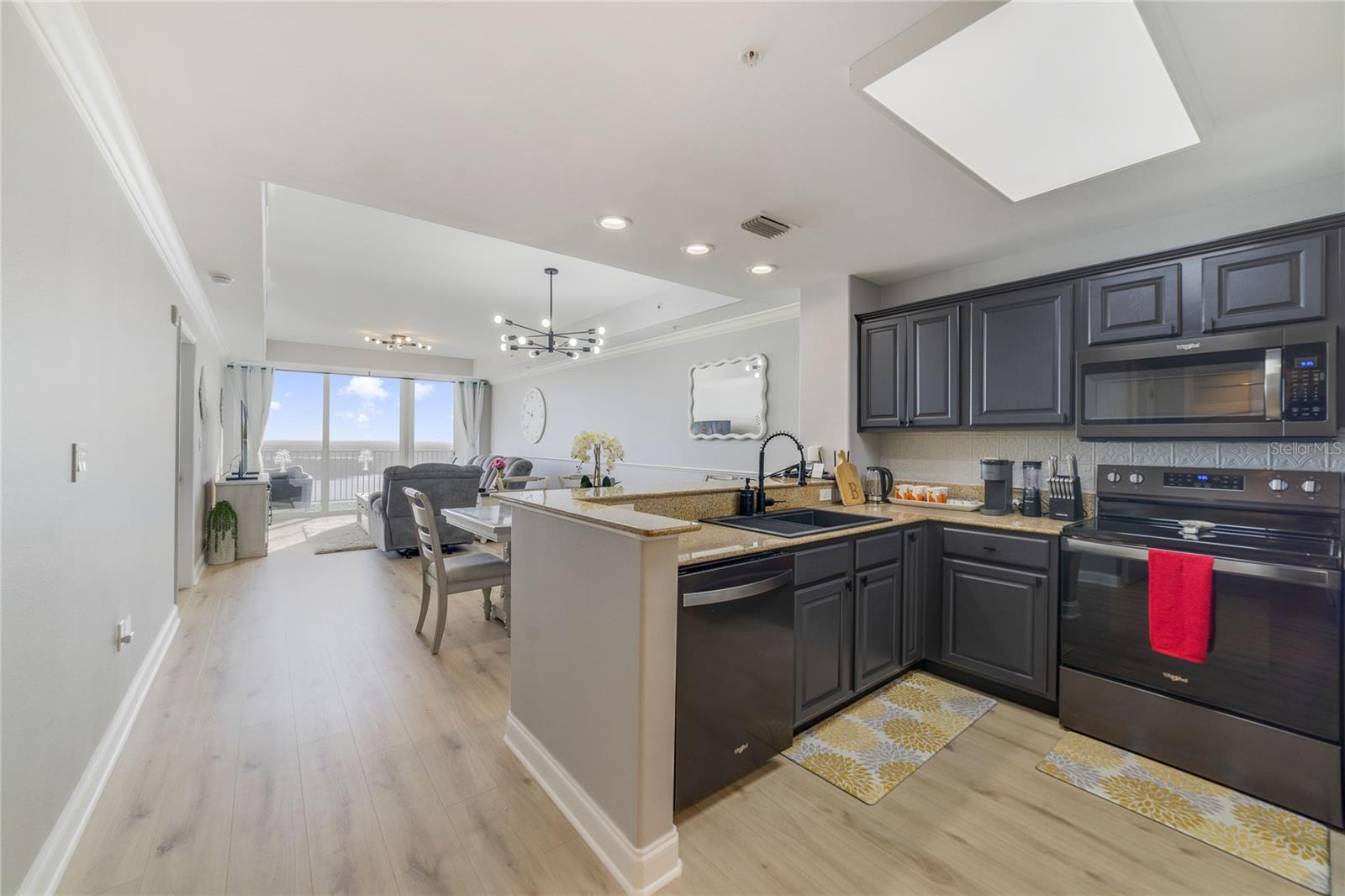 Image 15 of 37 For 13427 Blue Heron Beach Drive 1805