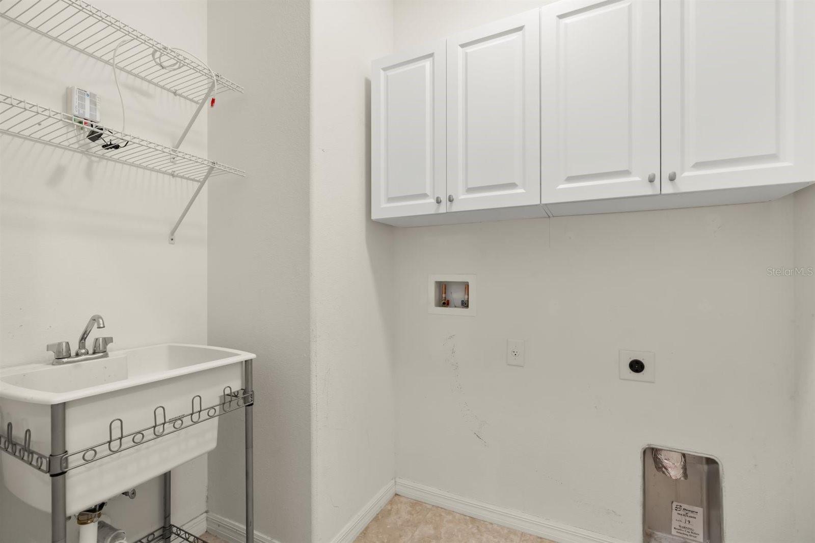 Image 23 of 35 For 3451 Luna Bella Lane