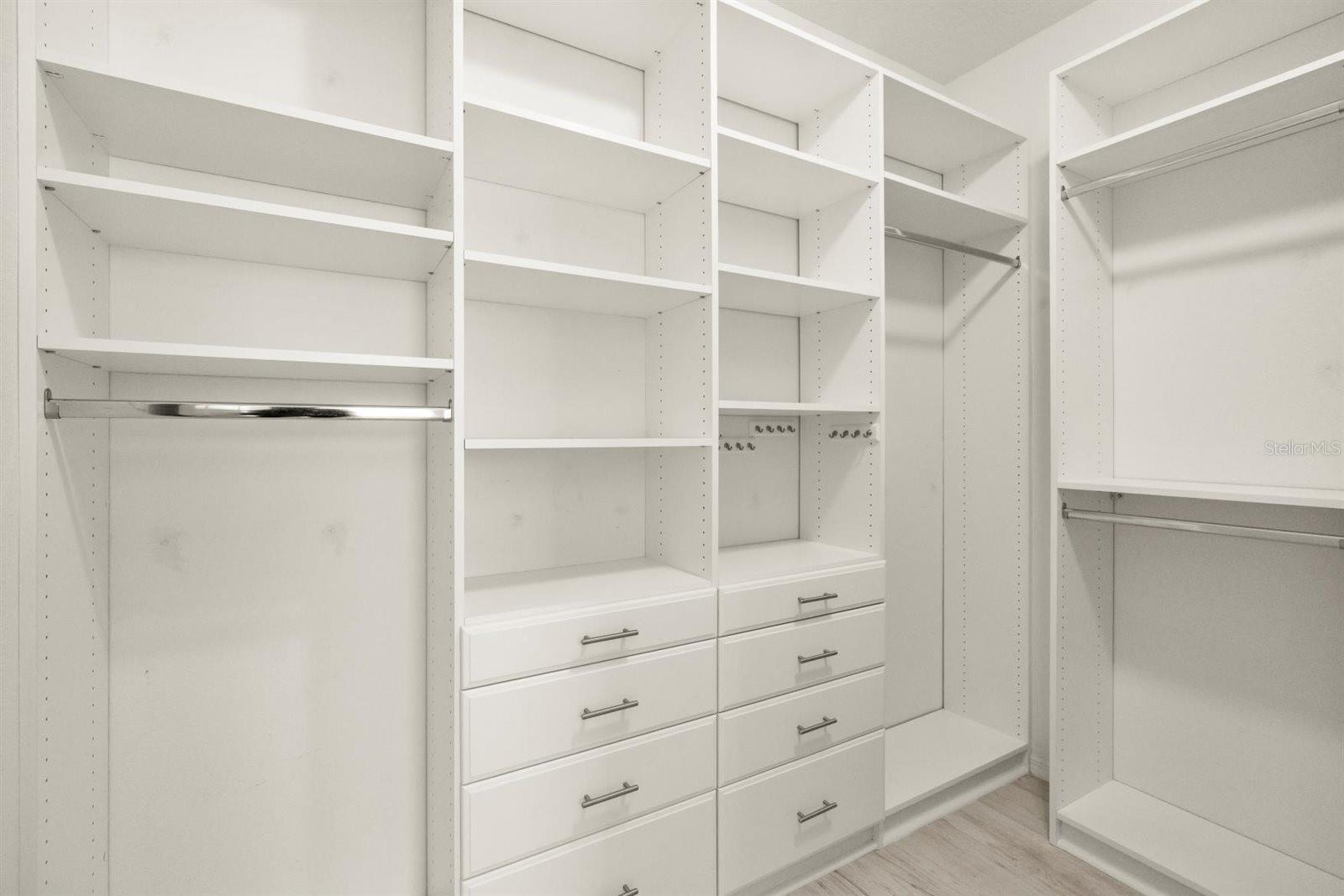 Image 24 of 35 For 3451 Luna Bella Lane