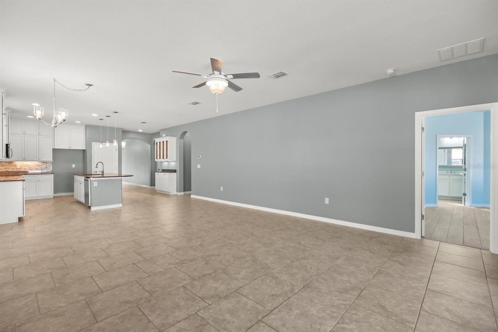 Image 7 of 35 For 3451 Luna Bella Lane