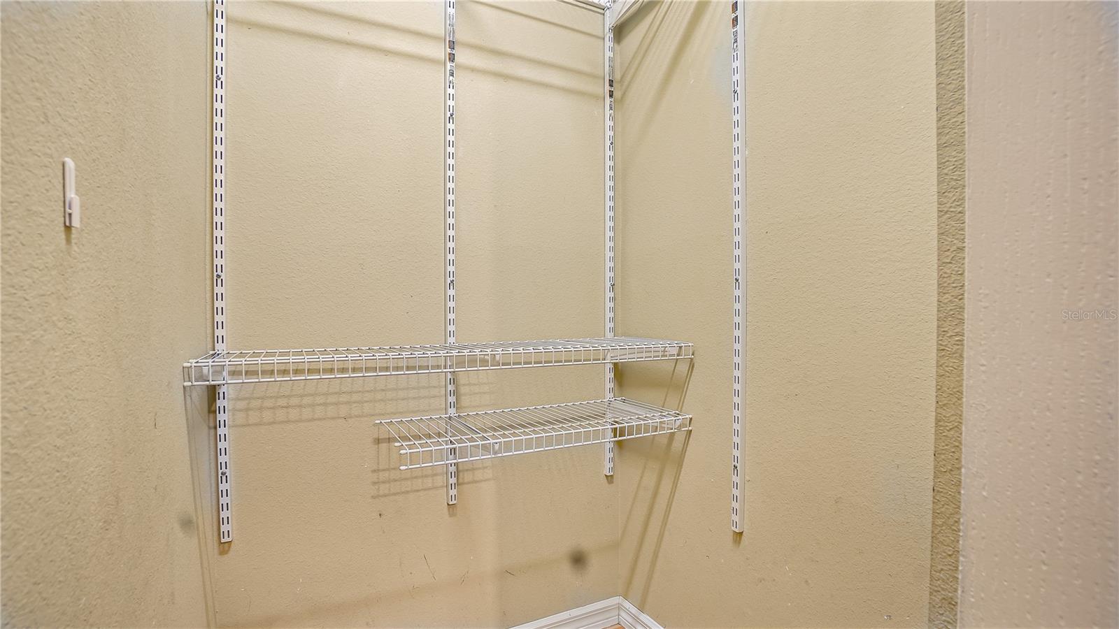 Image 24 of 57 For 820 Westbrook Terrace