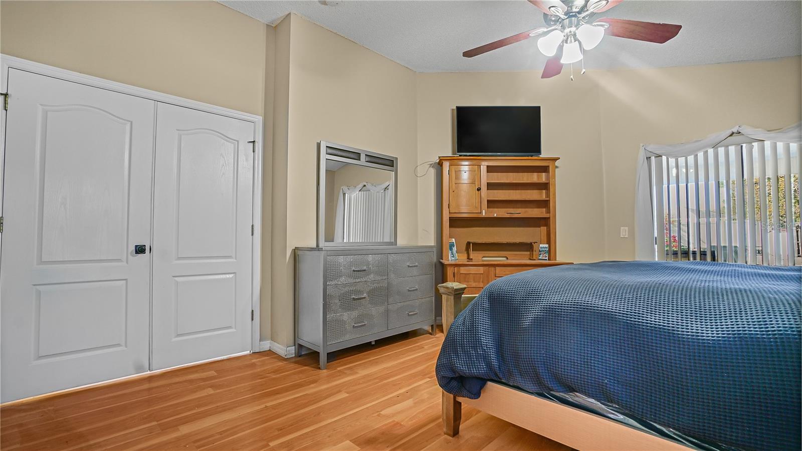 Image 36 of 57 For 820 Westbrook Terrace