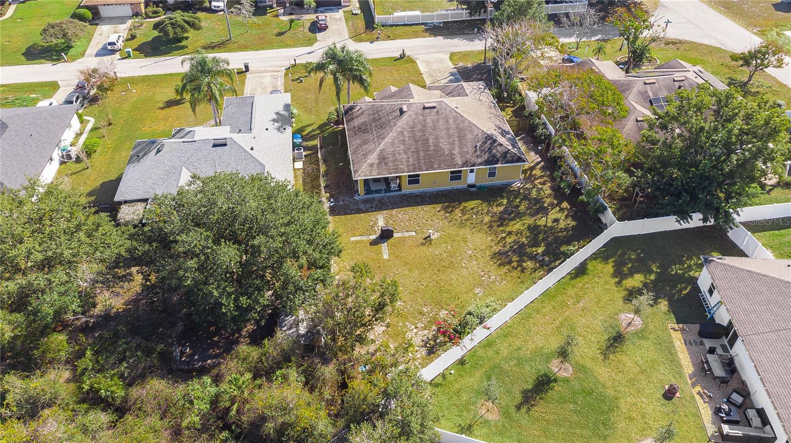 Image 52 of 57 For 820 Westbrook Terrace