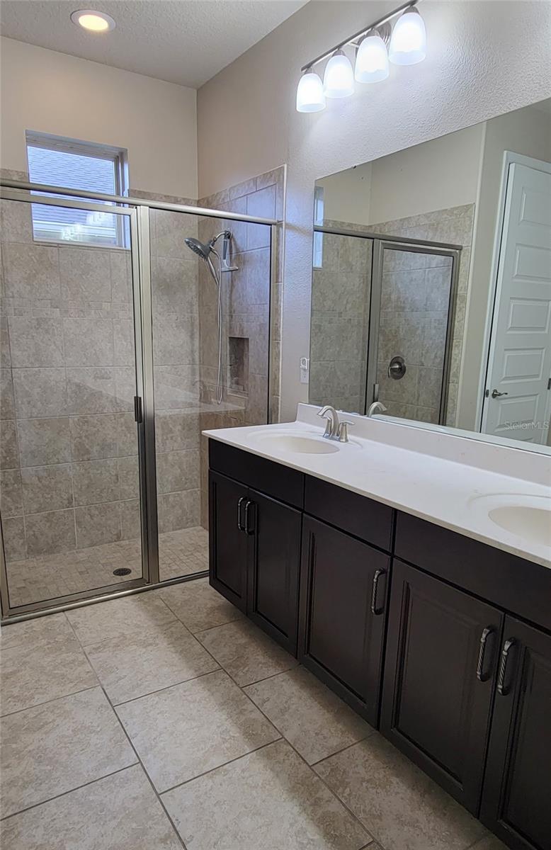 Image 15 of 71 For 16136 Wind View Lane