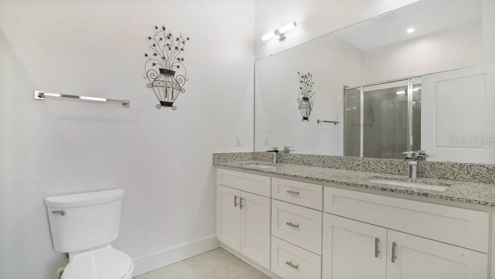 Image 12 of 26 For 1861 Houston Street