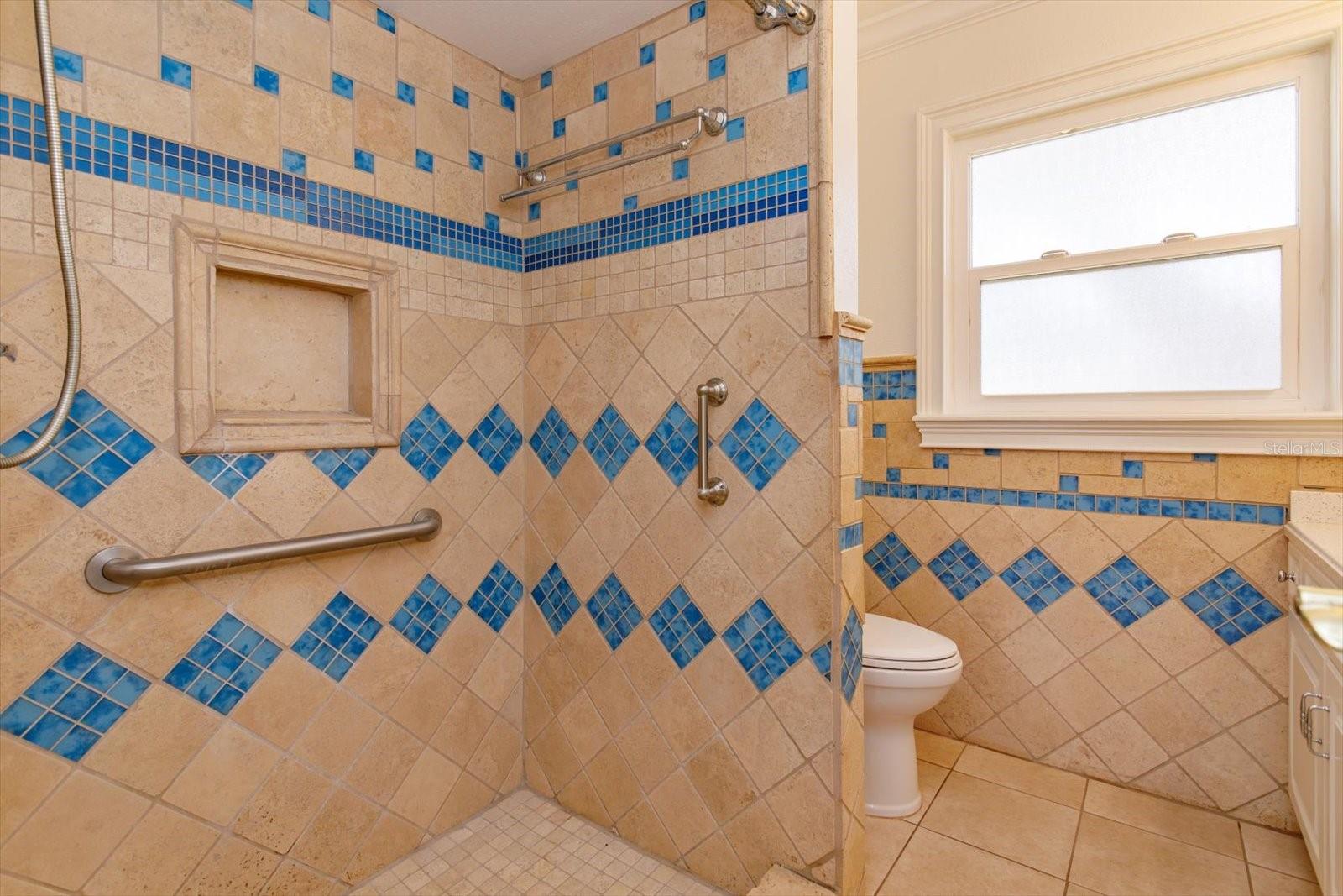 Image 14 of 45 For 326 Fitzhugh Road